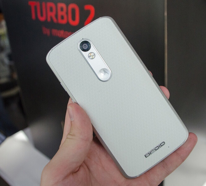 Motorola_Droid_Turbo_2_Image_white_HD_11_newst8.jpg