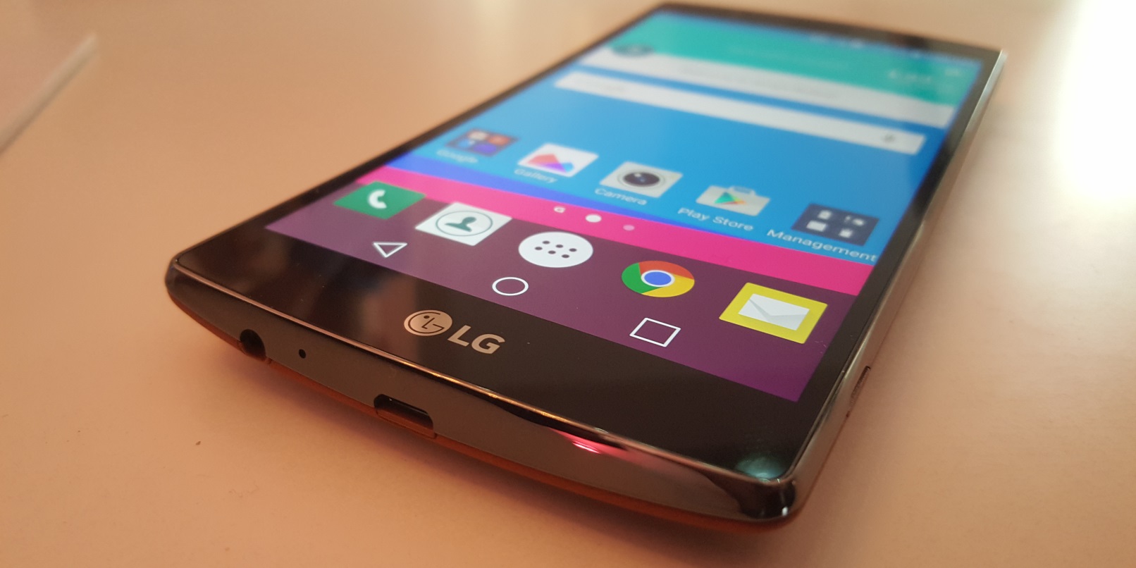 lgg4_feat.jpg