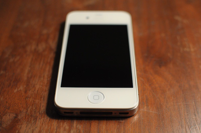 white_iphone_4_ifixdirect_2.jpg