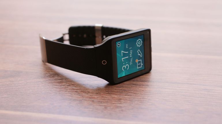 samsung_gear_2_neo_black_product_photos_016.jpg