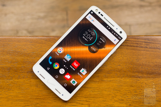 Motorola_DROID_Turbo_2_Review_TI.jpg