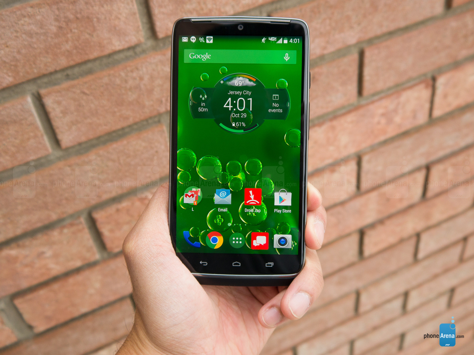 Motorola_DROID_Turbo_Review_004.jpg