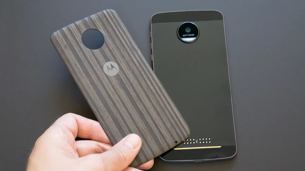moto_z_review_2_1_.jpg