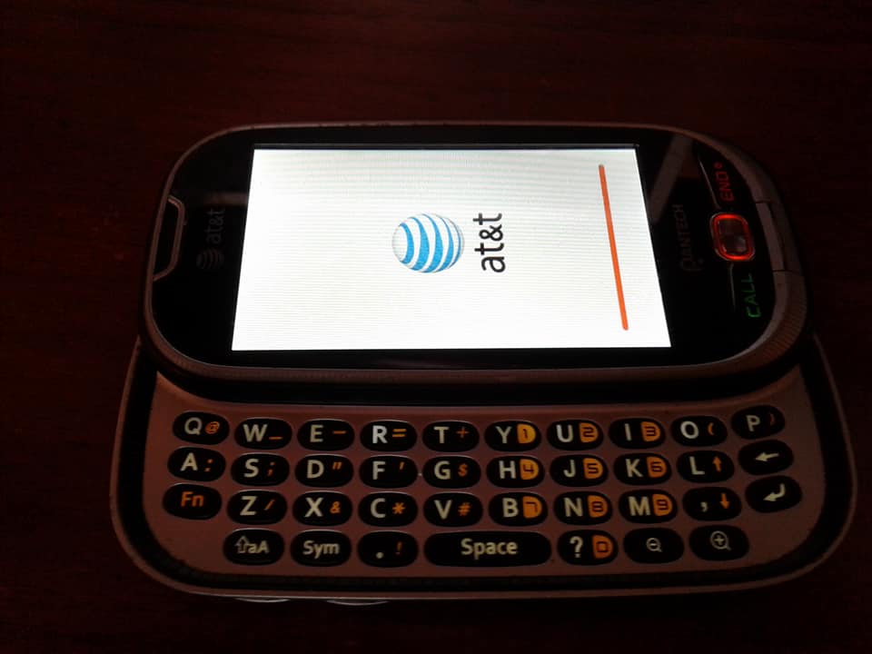 27656995_1079230085550860_6642663512632572327_n.jpg
