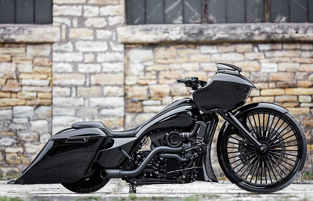 f_bomb_bagger_harley_davidson_road_glide_2.jpg