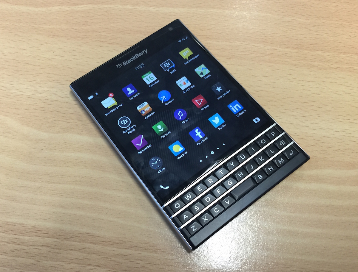 blackberry_passport___main.jpg