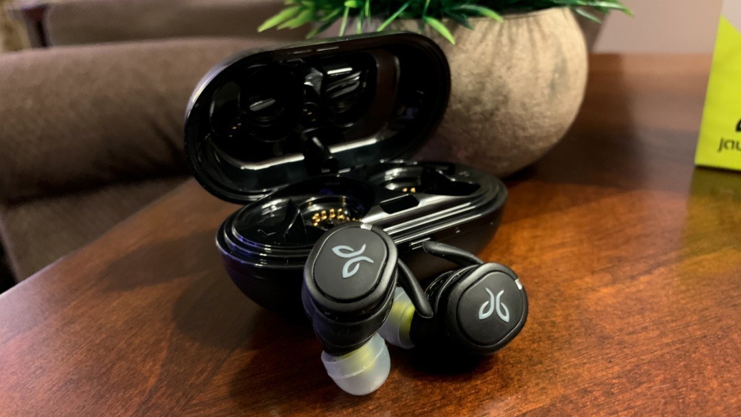 Jaybird_RunXT_Headphones_005.jpg