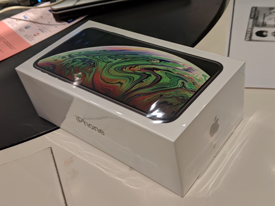 brand_new_in_box_bnib_apple_iphone_xs_max_256gb_space_grey_1547816853_34d43ace.jpg