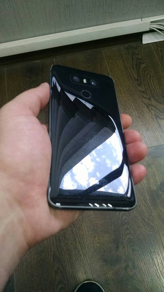 lg12.jpg