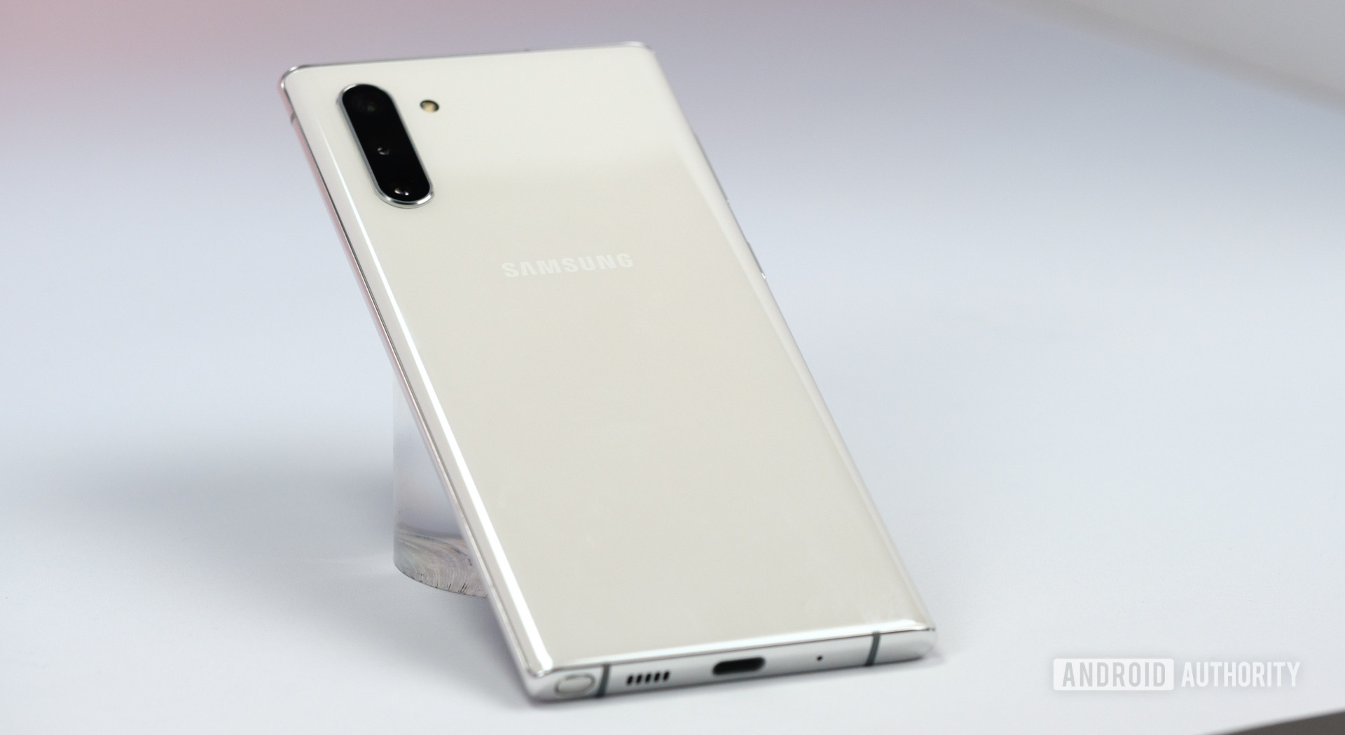 Galaxy note 8 256. Samsung Galaxy Note 10 Plus белый. Samsung Galaxy Note 10 White. Samsung Galaxy Note 10 256gb. Samsung Galaxy Note 10 Plus Аура.