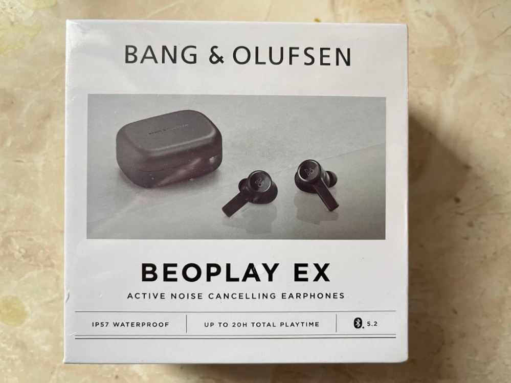 Bang___Olufsen._Beoplay_EX.JPG