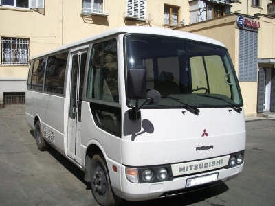 bus1.jpg