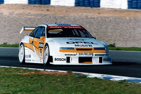 Opel_20Calibra_20DTM_2001.jpg