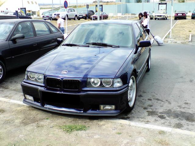 e36_front_airport_1_no_plate.JPG