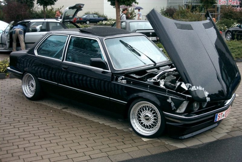black_bmw_320i_e21_bbs_rs.jpg