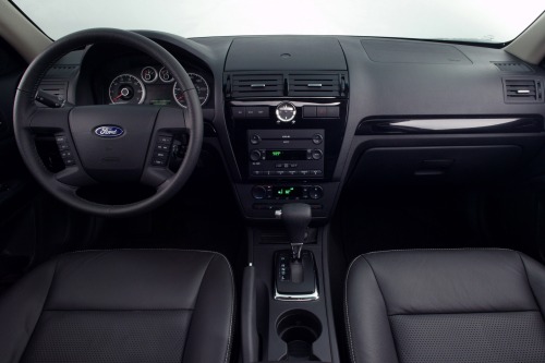 2007_ford_fusion_sedan_sel_d_oem_1_500.jpg