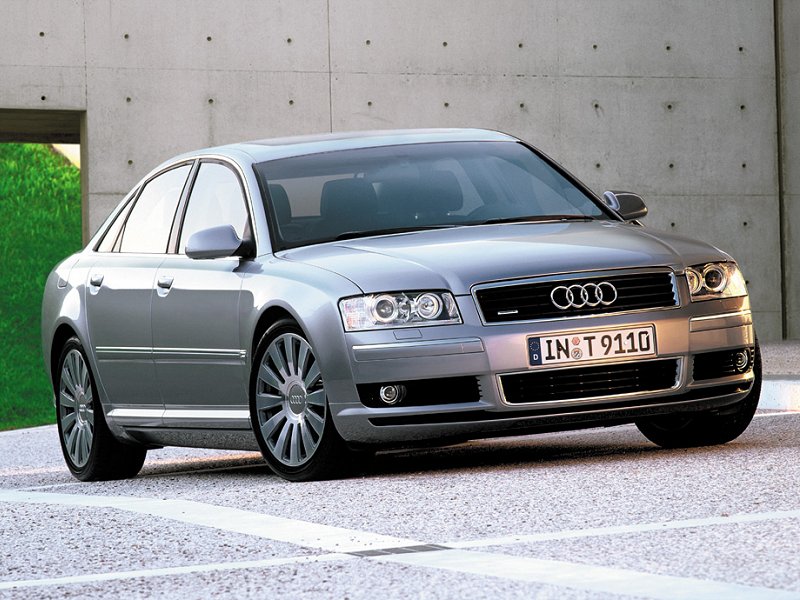 2003_audi_a8_2.jpg