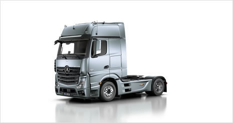new_actros_cab_versions_l_cab_2500_gigaspace_application__465x245.jpg