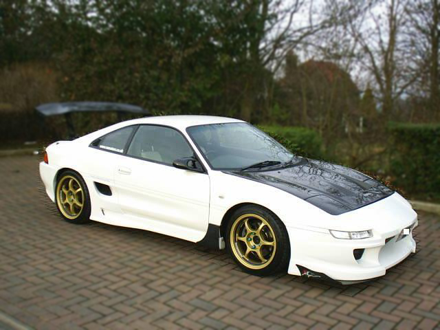 my_unc__s_toyota_mr2_turbo_by_subzgfx_d5q0s1a.jpg