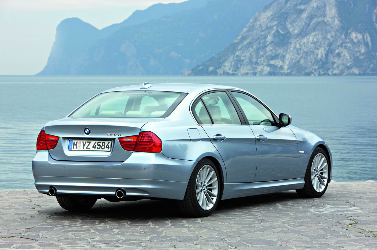 bmw_3_series_3.jpg