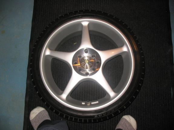 4070030129_large.jpg