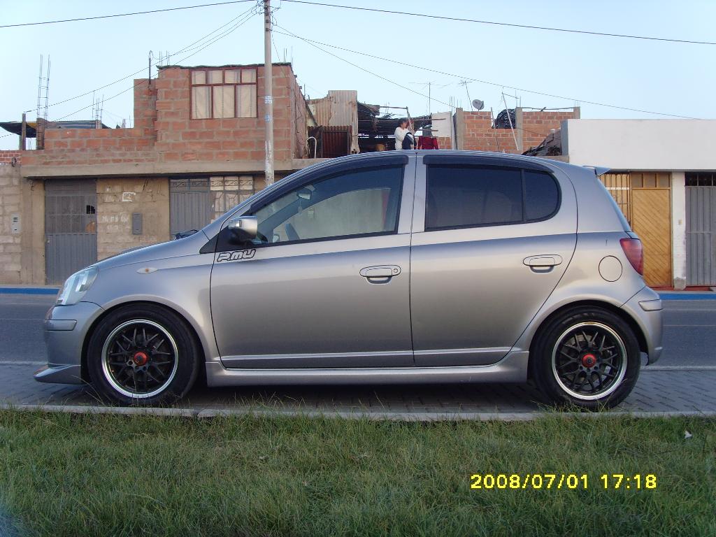 toyota_vitz_rs_turbo_1.jpg