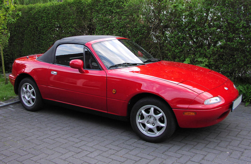 Mazda_mx_5_na_europe.jpg