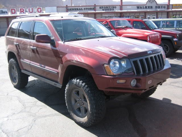 jeep_wk2.jpg