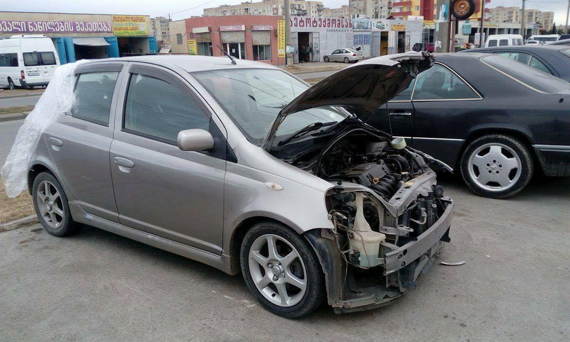 Toyota_01.jpg