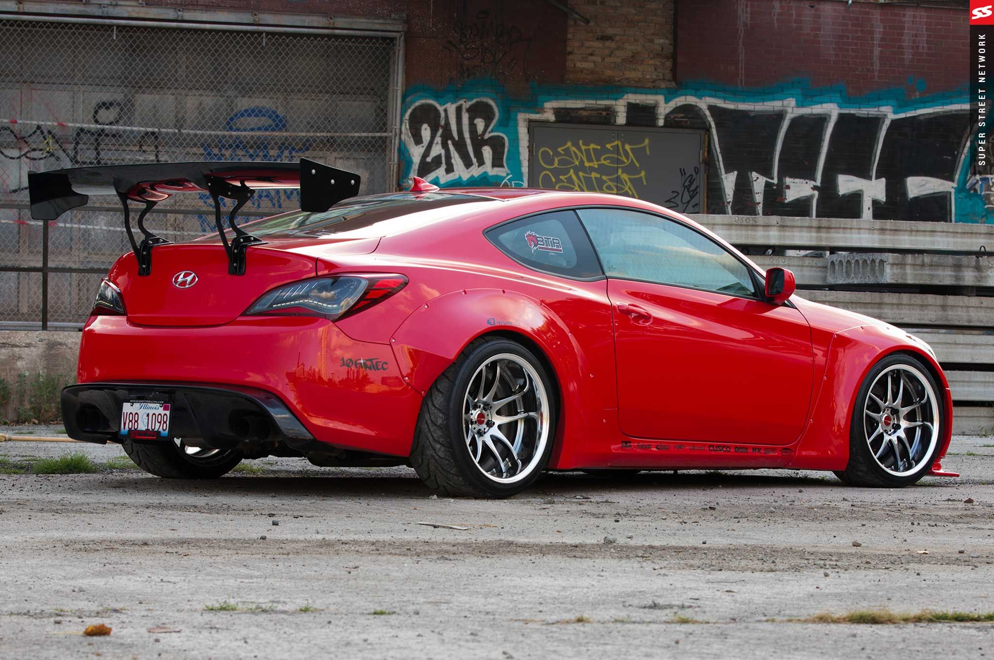 btr_2014_hyundai_genesis_coupe_remake_rear_diffuser.jpg