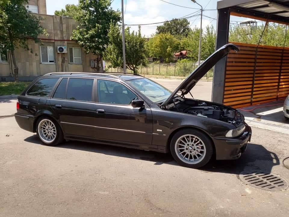JAirrieUi_Xwm.jpg