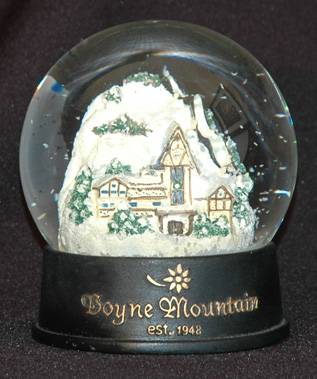 boyne_snow_globe_lg.jpg