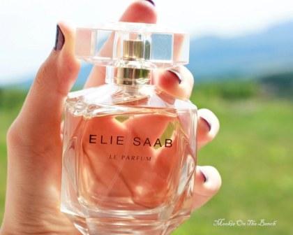 Elie_Saab_Le_Parfum_bottle.jpg