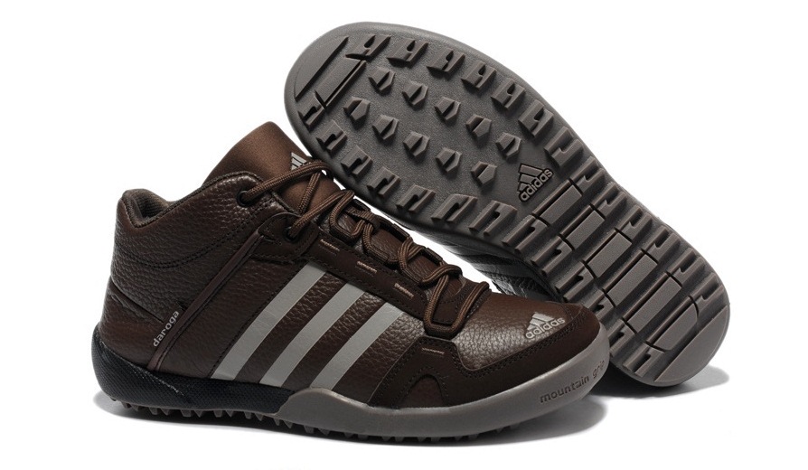 Кожаные кроссовки летом. Adidas Leather g96262. Adidas обувь 2022. Кроссовки кожаные adidas Takron II g45988. Adidas g18370.