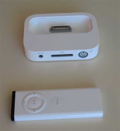ipod_dock_remote_216.jpg