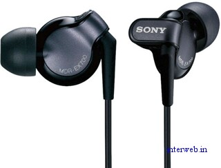 Sony_mdr_ex500sl_and_mdr_EX300sl_Earphone.jpg