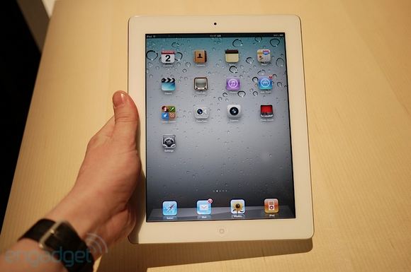 ipad2hands17.jpg