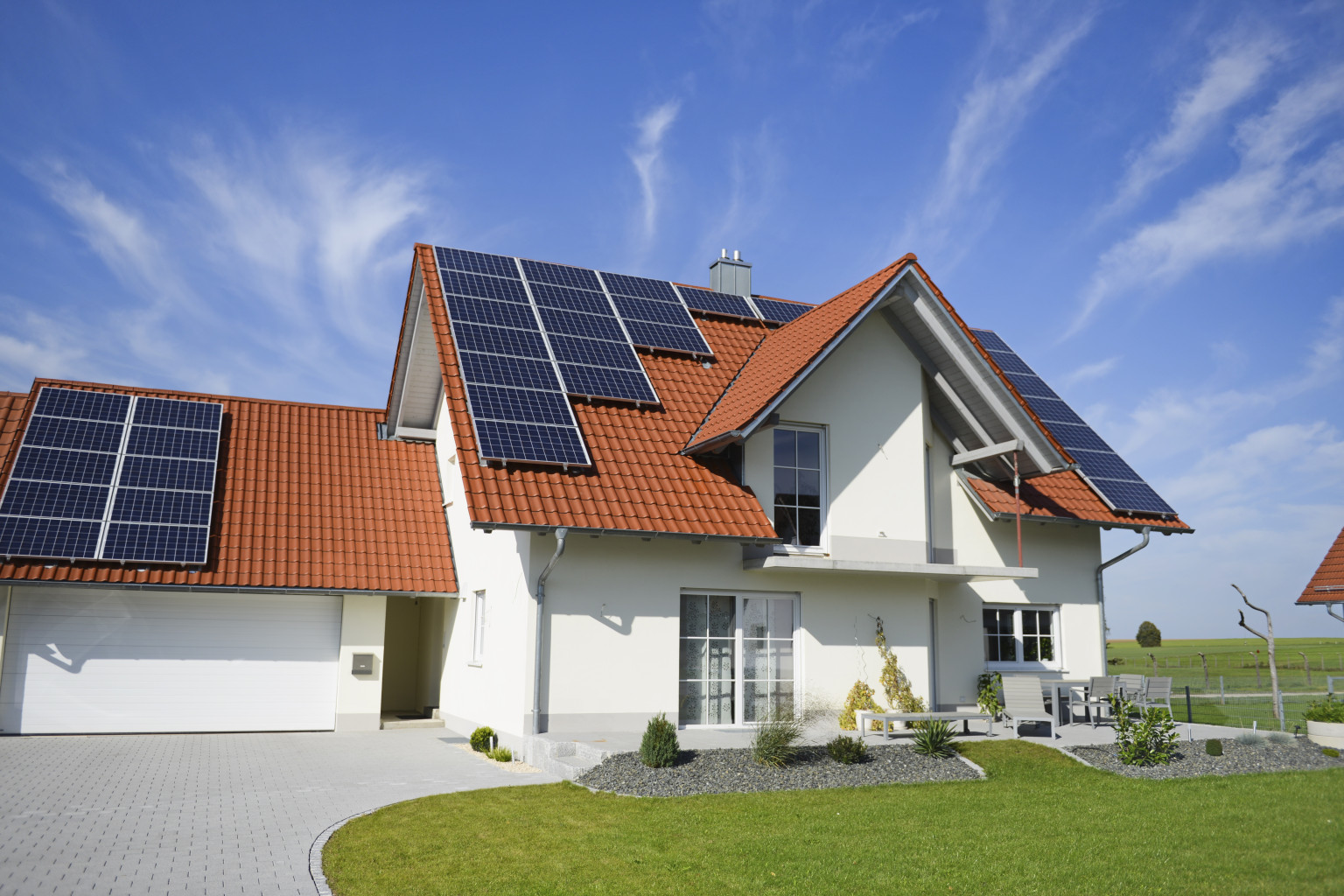 beautiful_solar_home_huff_post.jpg