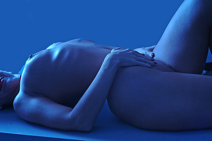 Blue_Nude_DSCF3133.jpg