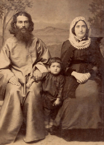 32.mama_rajden_xundadze_ojaxit.jpg