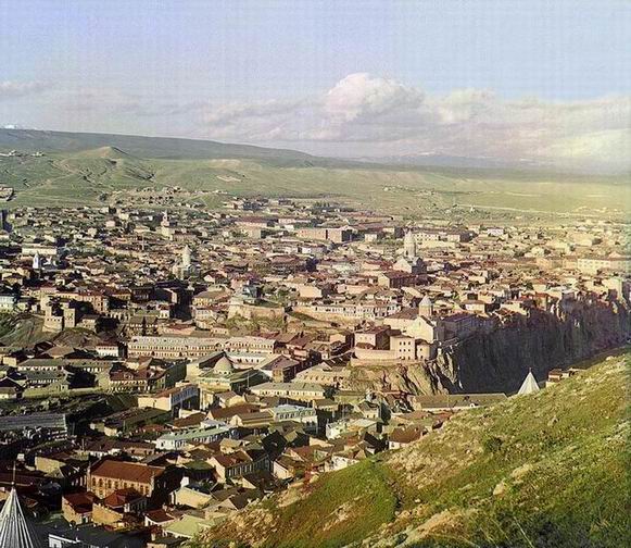 Resize_of_Resize_of_Resize_of_tbilisiview1915.jpg