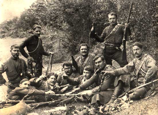 tyis_dzmebi_1910.jpg