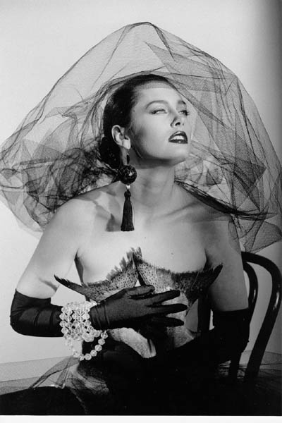 glamour0008.jpg