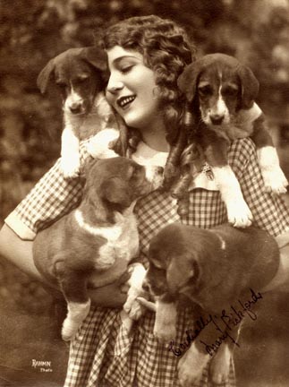 marypickford2111_1_.jpg