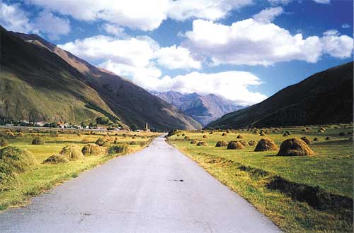 foto_wegnaarkazbegi.jpg
