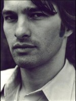 000001_oliver_martinez.jpg