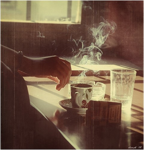 _la_douleur_exquise_cigarette_glasses_smoke_photography_breakfast_59289d46a2f33fb131a842228f7ca1ae_h.jpg
