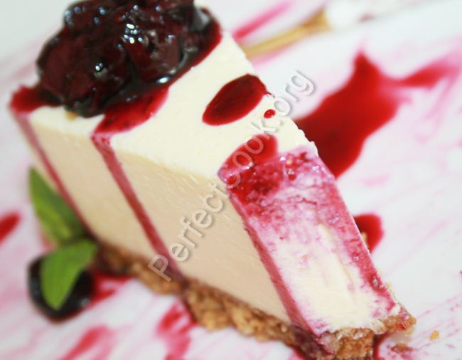 cheesecakeblueberry1.jpg