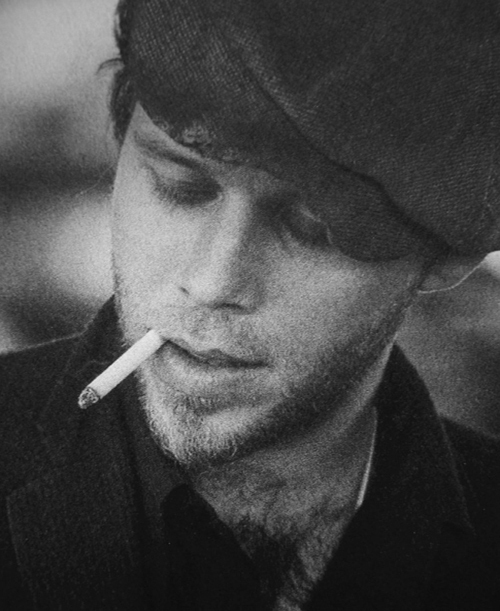 Tom_Waits_tom_waits_8900643_500_611.jpg