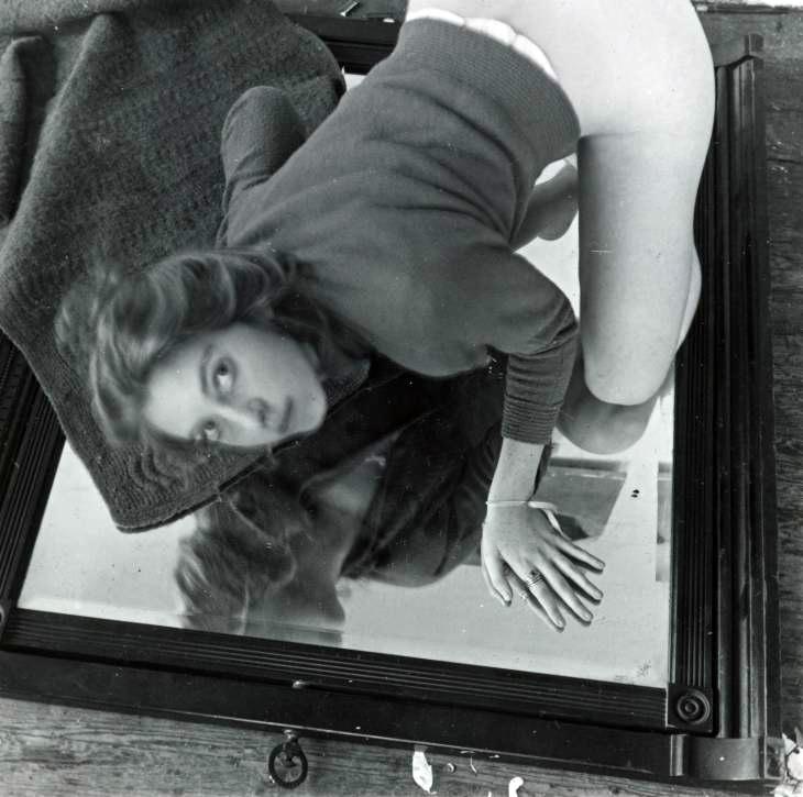 04_Francesca_Woodman.jpg
